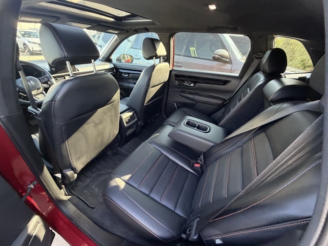 2023 Honda CR-V Hybrid Sport Touring photo 9