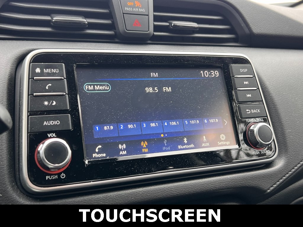 2024 Nissan Versa 1.6 S photo 2