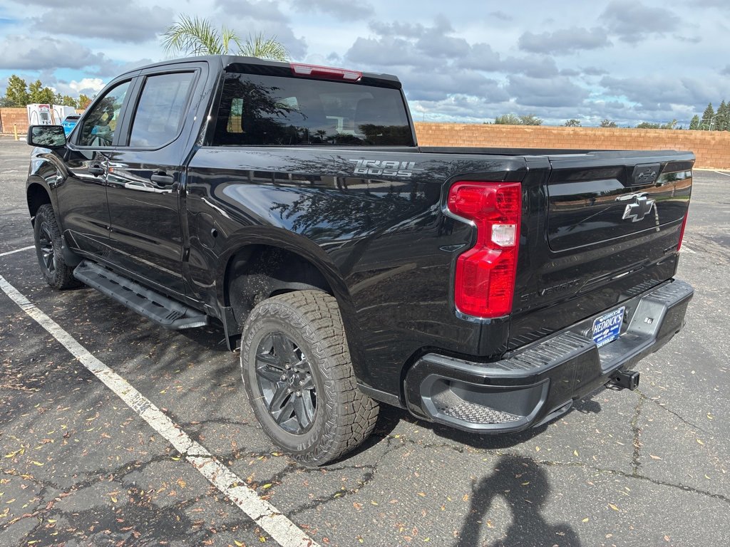 2026 Chevrolet Silverado 1500 Custom Trail Boss photo 4