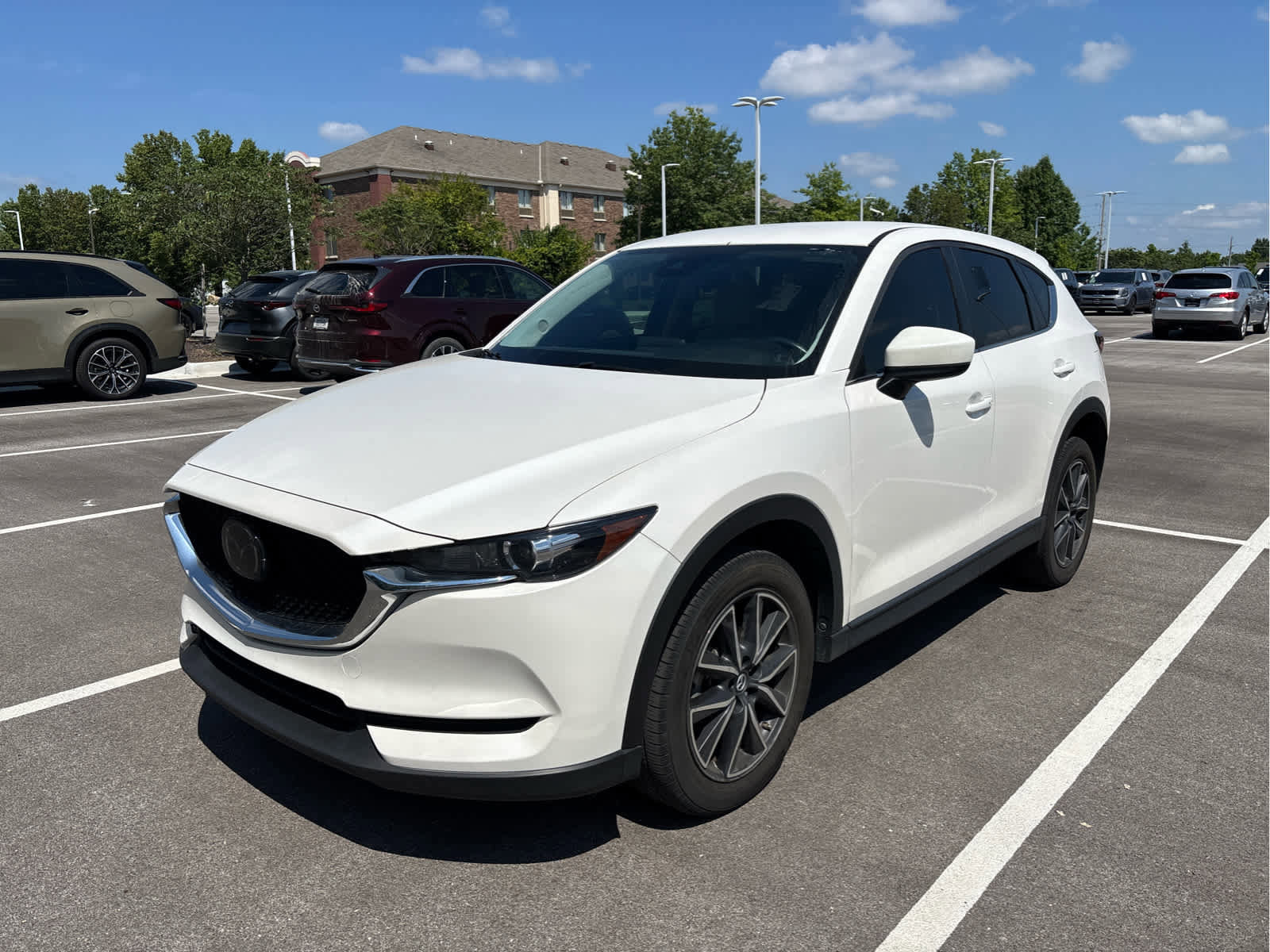 Used 2018 Mazda CX-5 Touring with VIN JM3KFACM9J1318245 for sale in Kansas City
