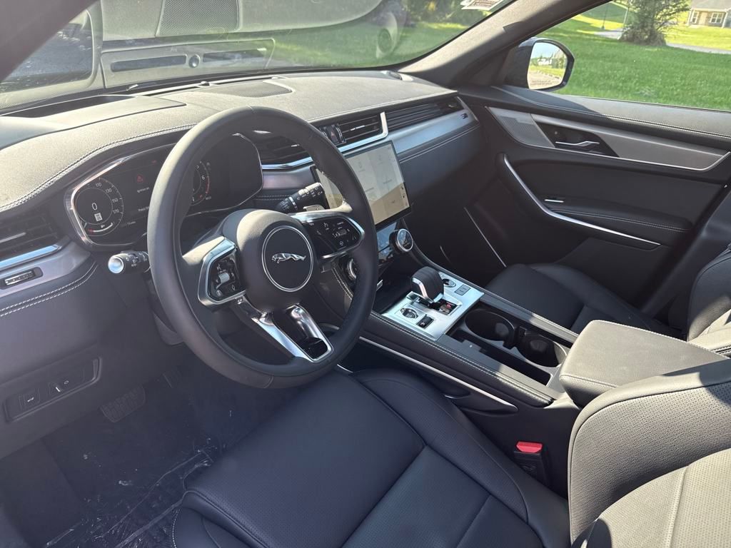 2026 Jaguar F-PACE P250 R-Dynamic S photo 22