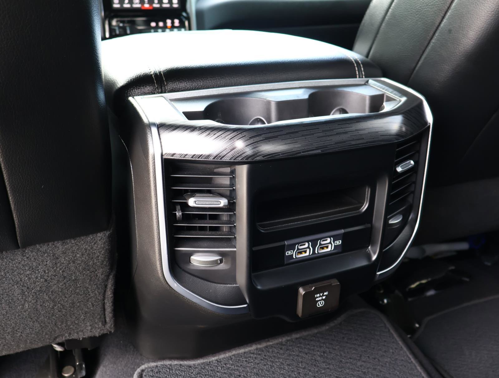 2024 Ram 3500 Laramie photo 13