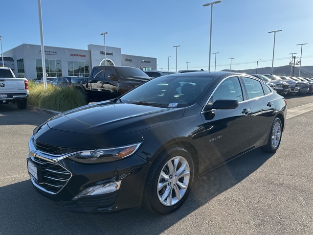 2023 Chevrolet Malibu 1LT photo 2