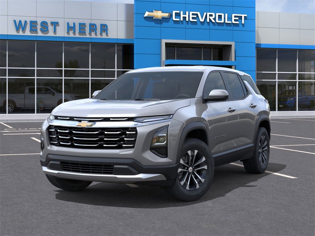 2026 Chevrolet Equinox LT photo 2