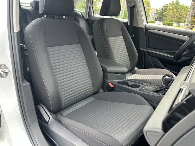 2025 Volkswagen Jetta 1.5T S photo 16