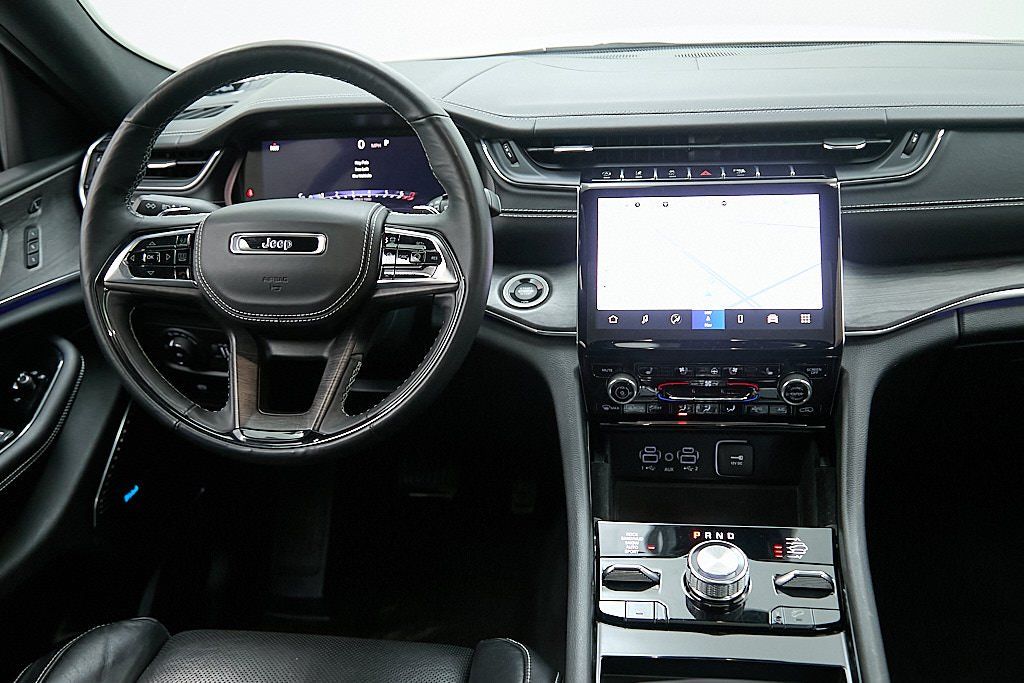 2022 JEEP GRAND CHEROKEE L - Image 30