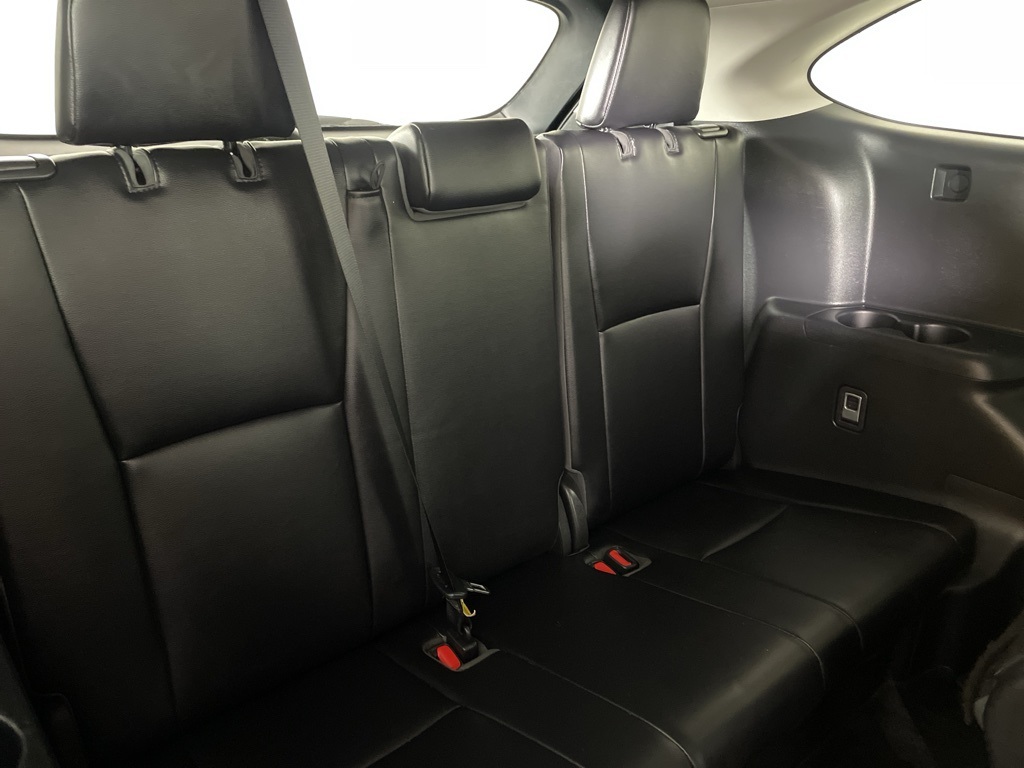 2022 Toyota Highlander XLE photo 16