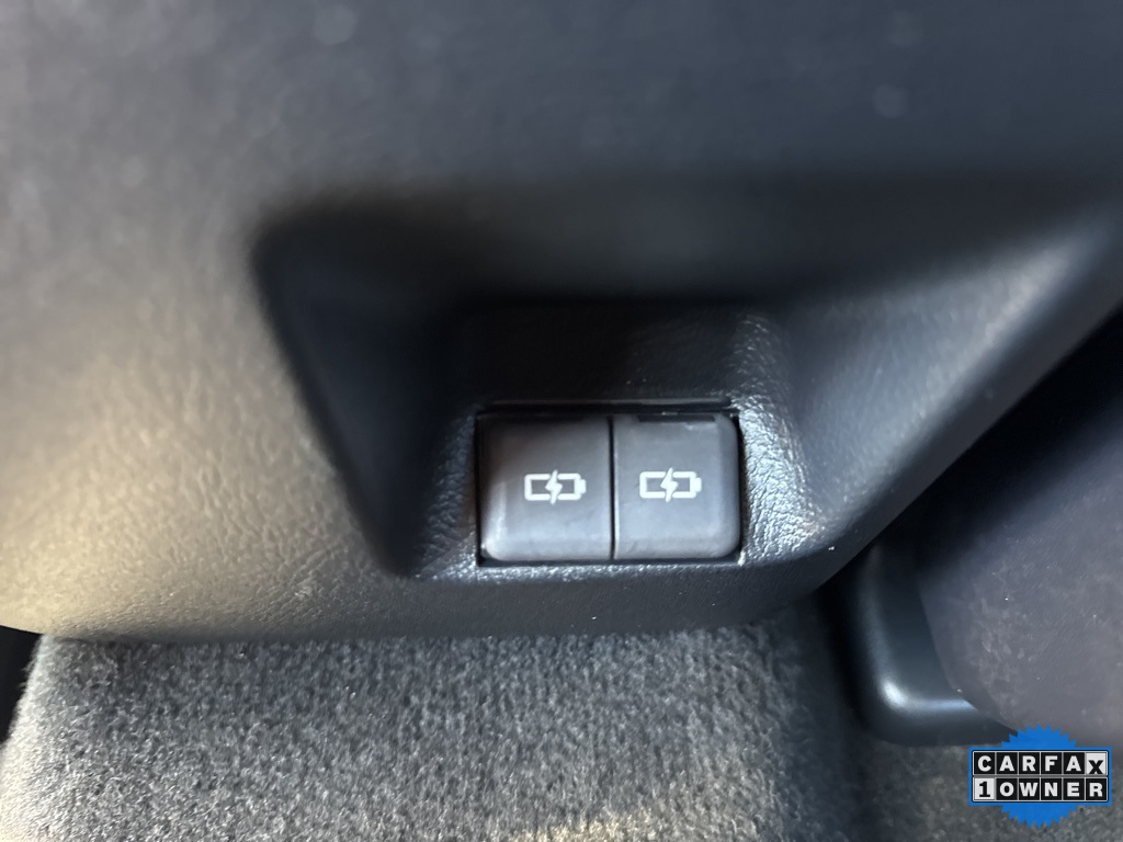 2024 Toyota 4Runner SR5 photo 38