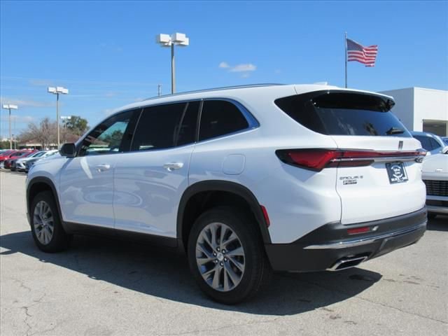 2025 Buick Enclave Preferred photo 4