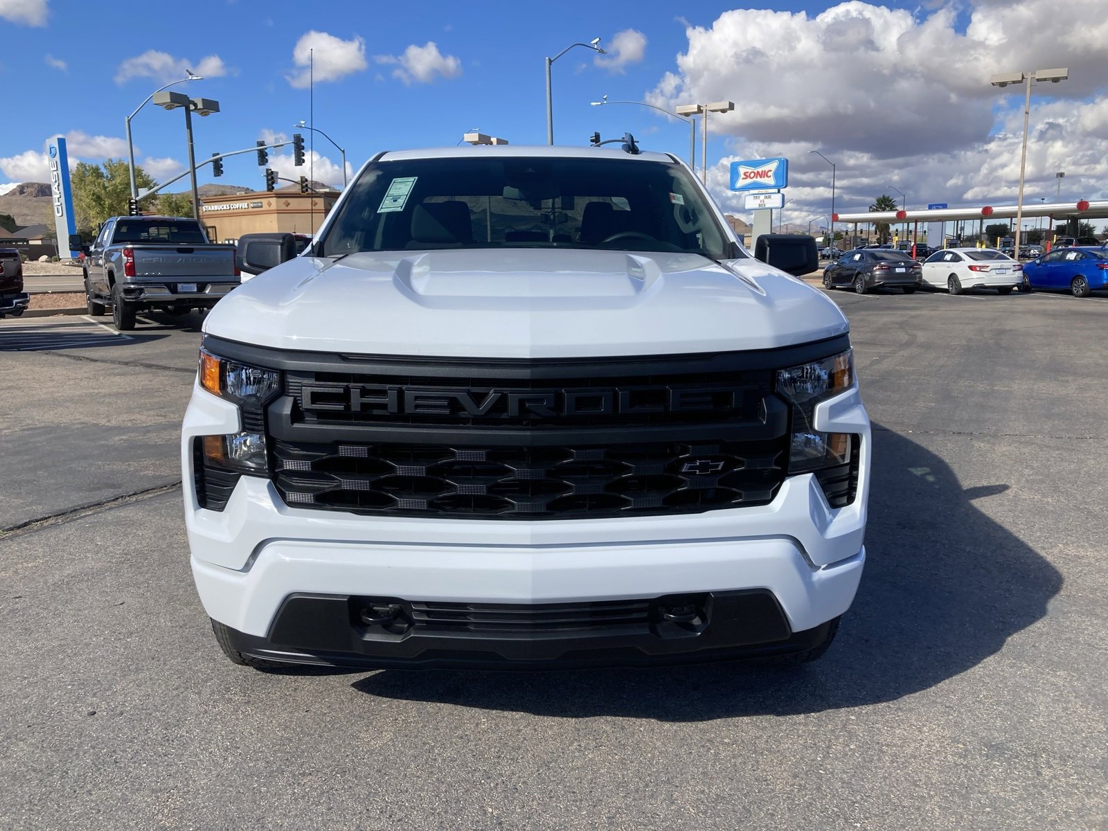 2026 Chevrolet Silverado 1500 Custom photo 2