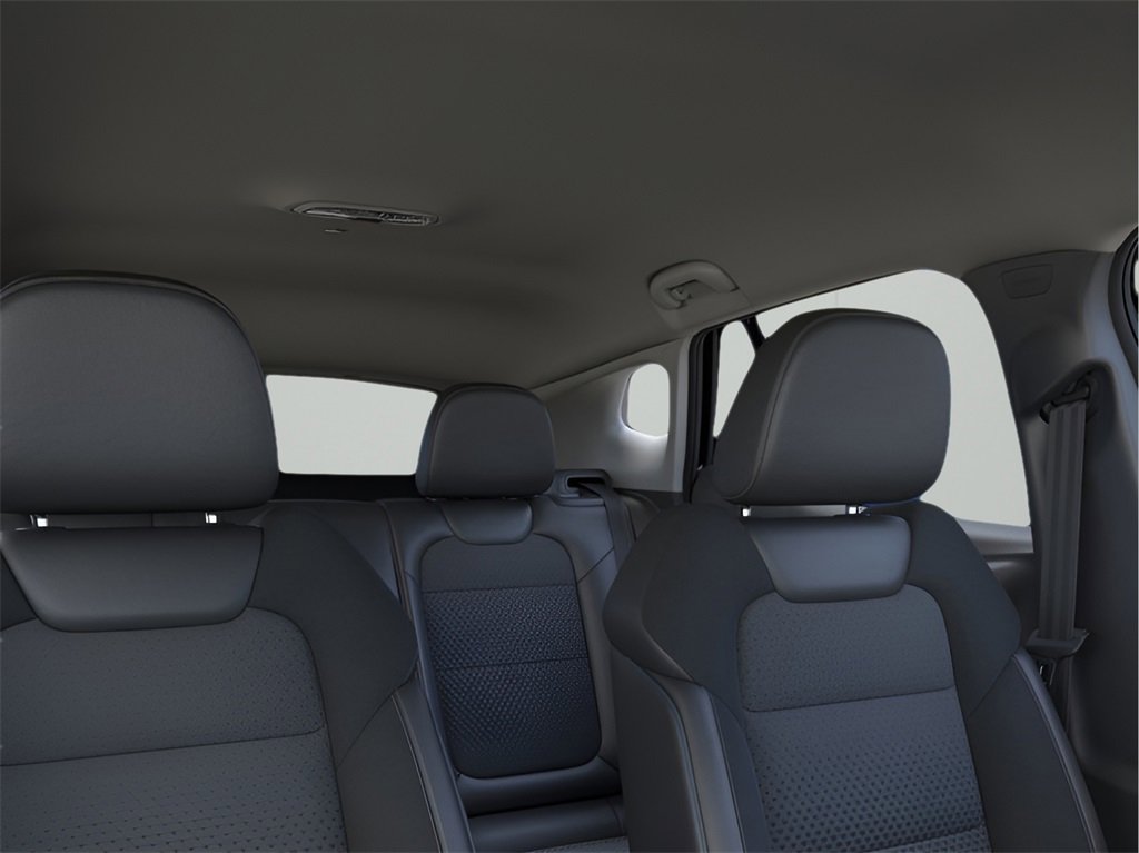 2025 Chevrolet Trax LT photo 16