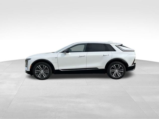 2025 Cadillac Lyriq Luxury photo 4