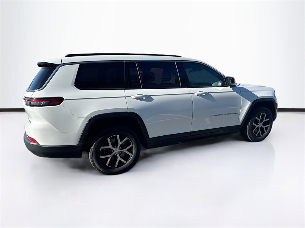 2024 Jeep Grand Cherokee Limited photo 4