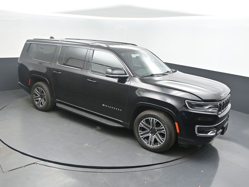 2024 Jeep Wagoneer L Series II's photo