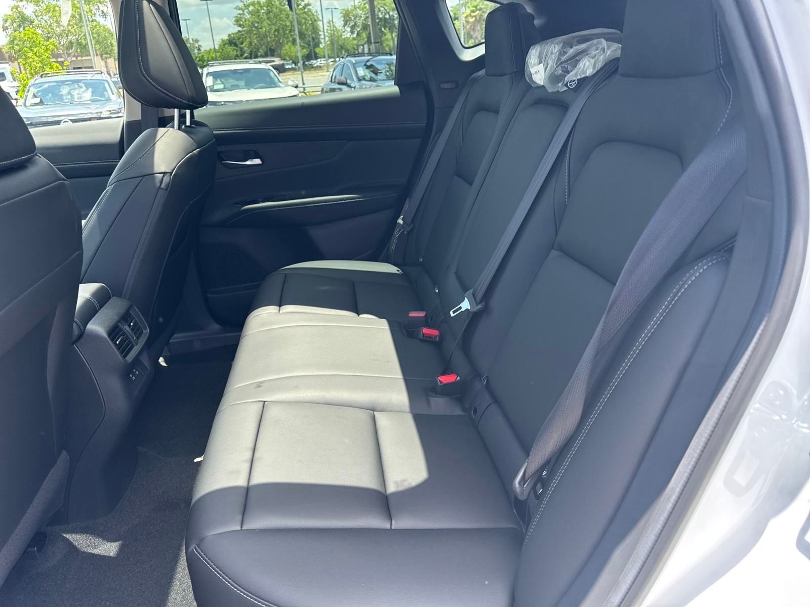 2025 Nissan Murano SL photo 26
