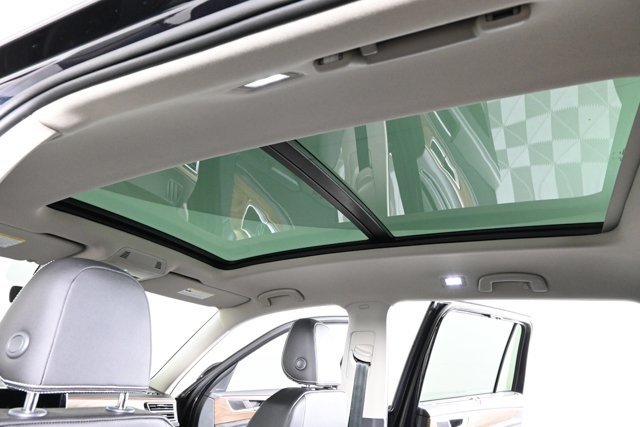 2026 Volkswagen Atlas SE Technology photo 4