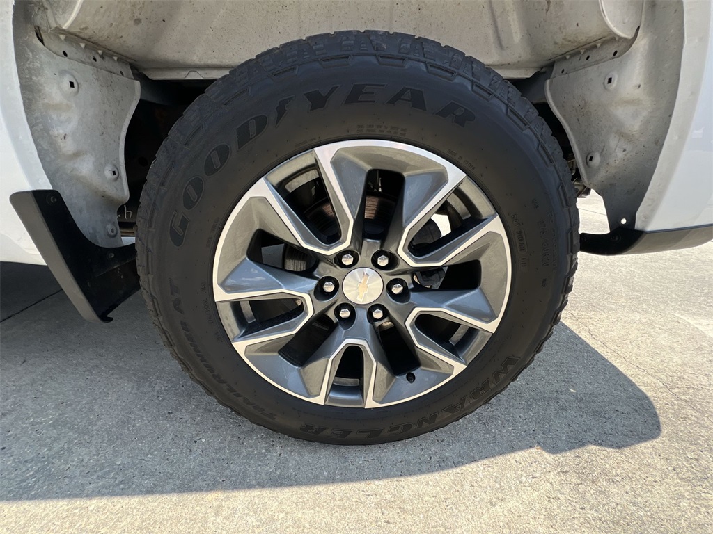 2023 Chevrolet Silverado 1500 LT photo 35