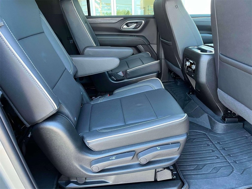 2024 Gmc Yukon XL SLT photo 21
