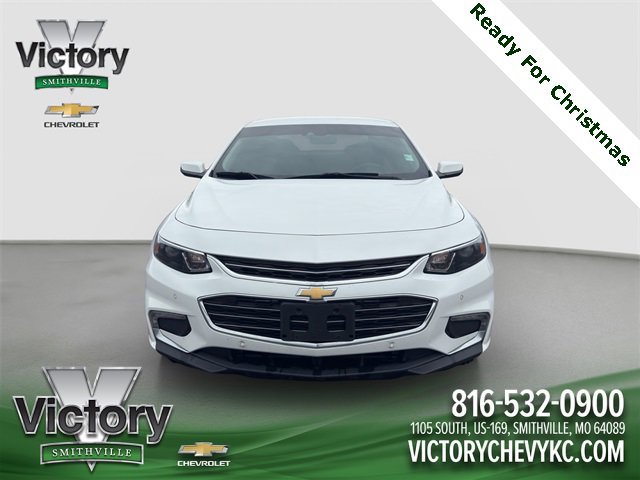 Used 2018 Chevrolet Malibu 1LT with VIN 1G1ZD5ST0JF229270 for sale in Smithville, MO