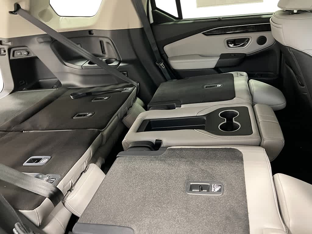 2025 Honda Pilot Elite photo 36