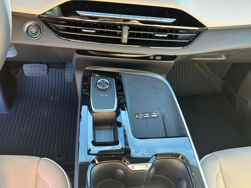2026 Buick Enclave Preferred photo 10