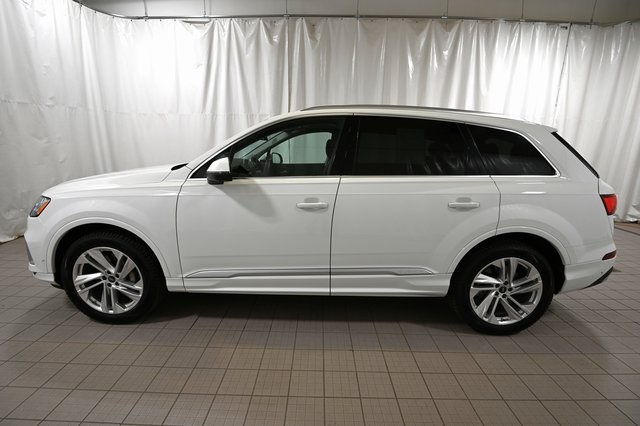 2023 Audi Q7 55 Premium Plus photo 9