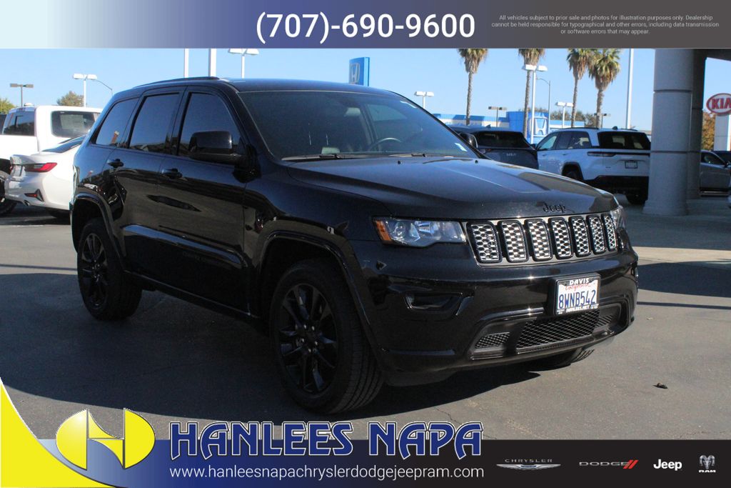 2021 Jeep Grand Cherokee Laredo X photo 4