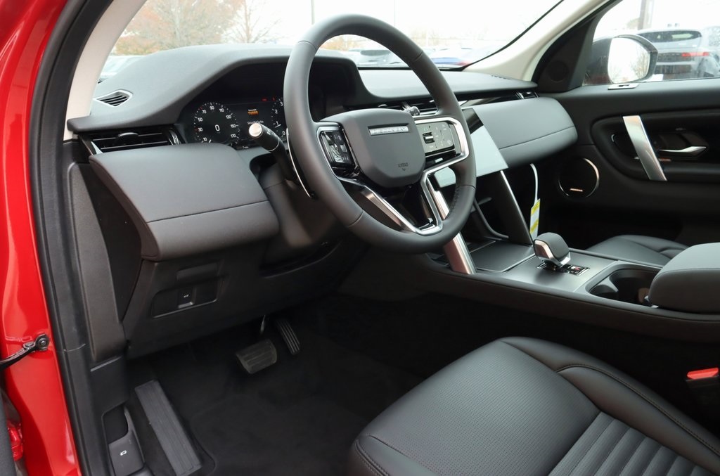 2025 LAND ROVER DISCOVERY SPORT - Image 14