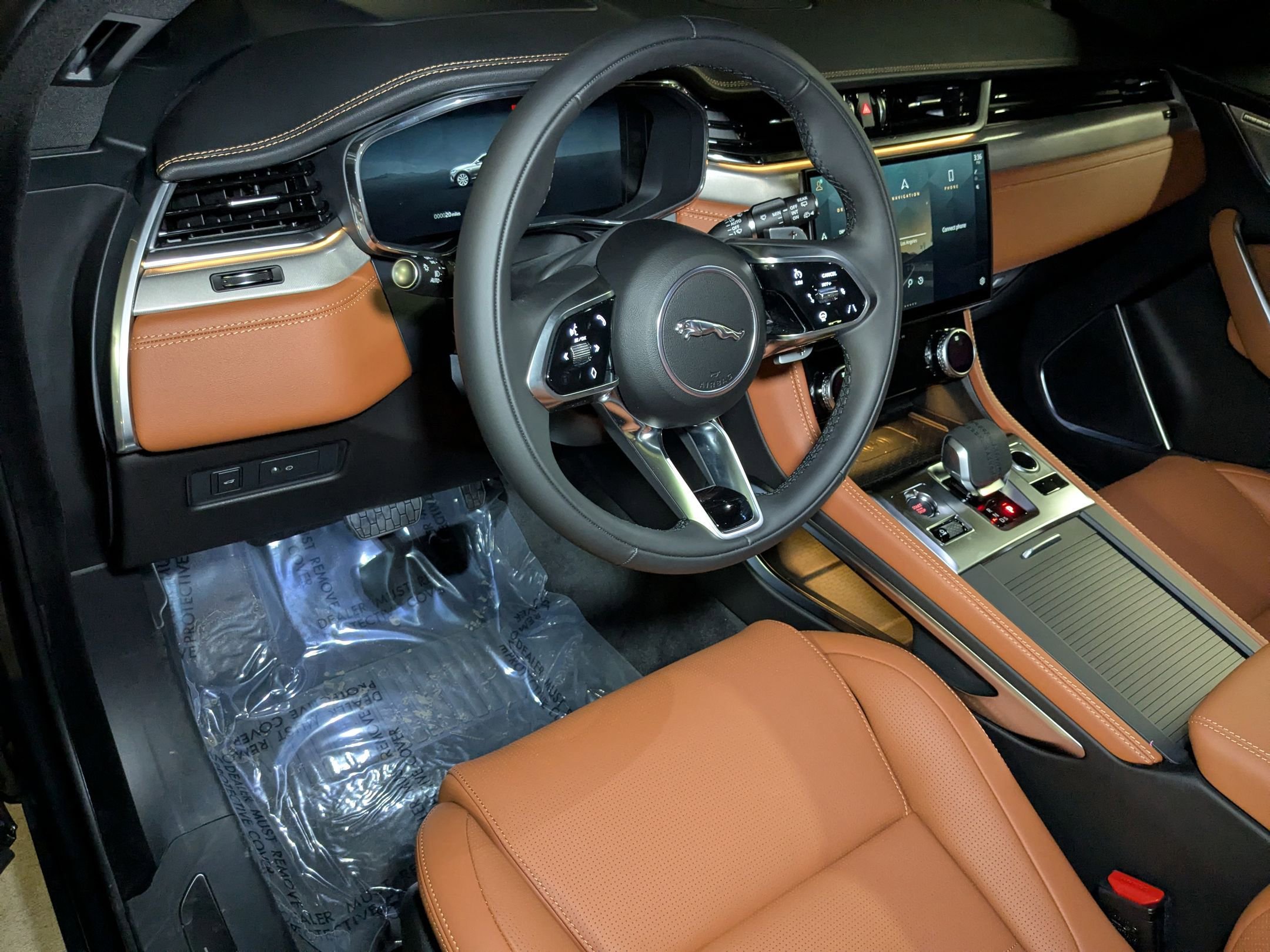 2026 Jaguar F-PACE P250 R-Dynamic S photo 3