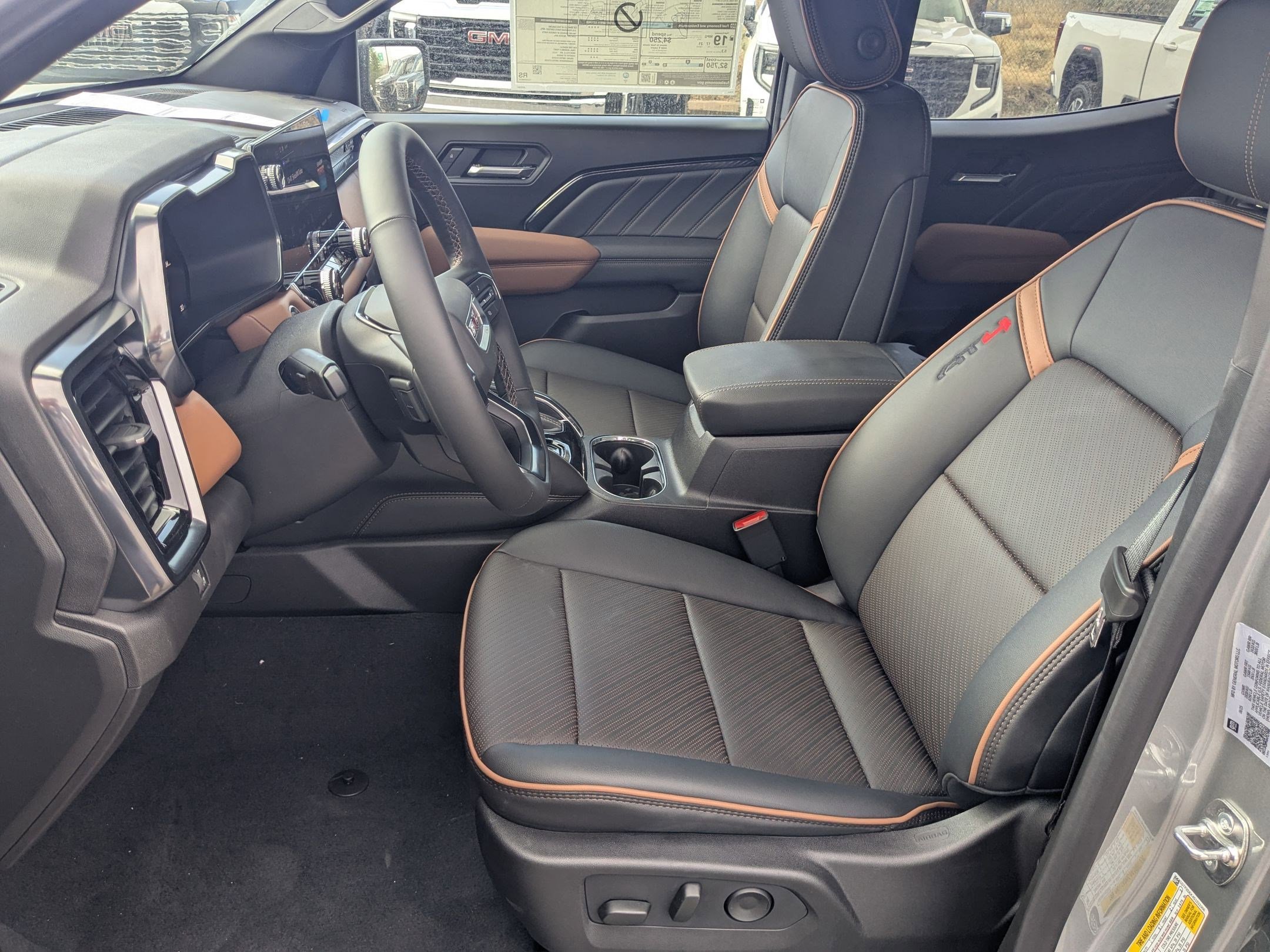 2025 Gmc Canyon AT4 photo 13