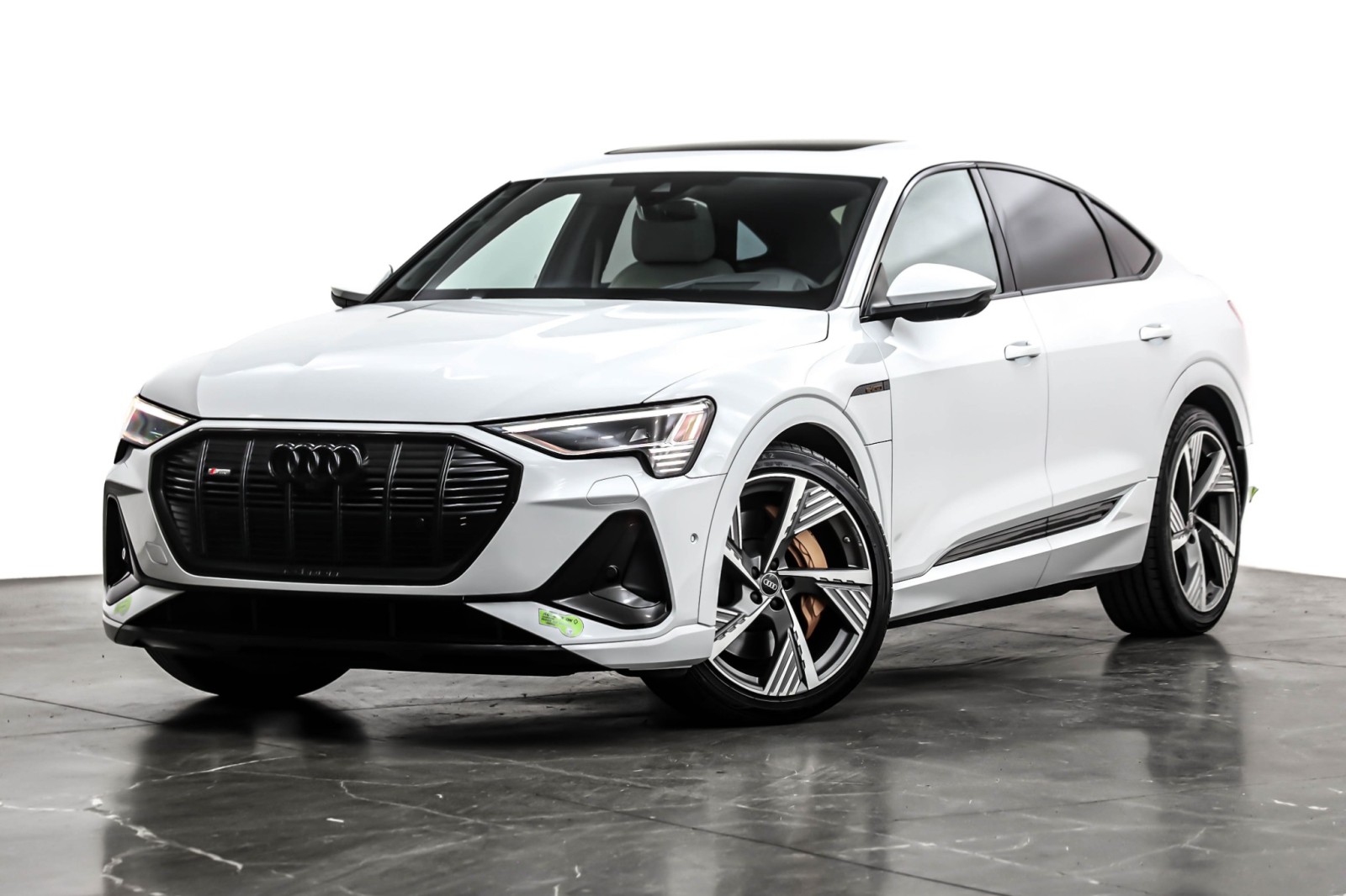 2023 Audi e-tron Sportback Prestige's photo