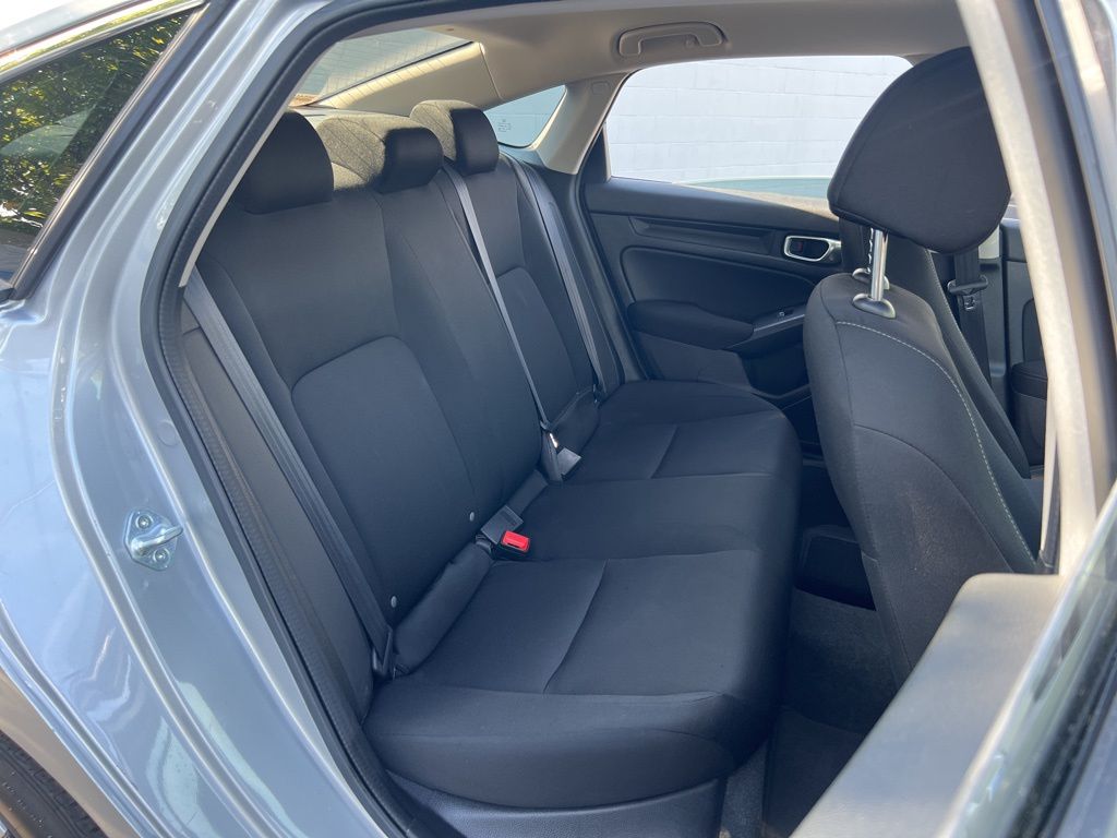 2023 Honda Civic LX photo 22