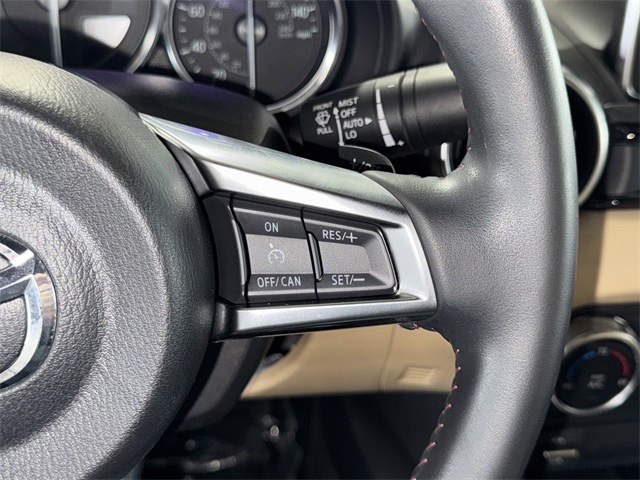2017 Mazda MX-5 Miata RF Miata Grand Touring photo 17