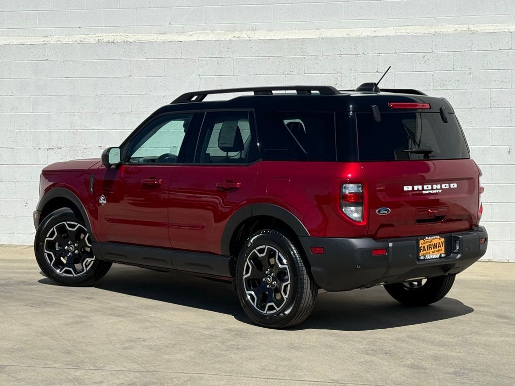 2025 Ford Bronco Sport Outer Banks photo 4