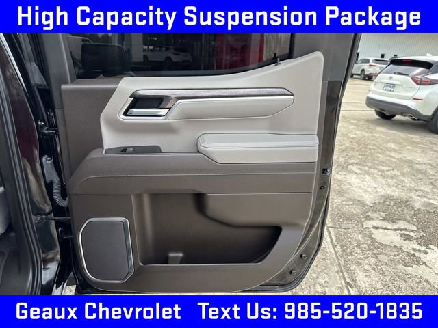2025 Chevrolet Silverado 1500 LTZ photo 19