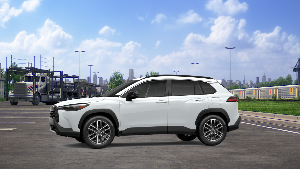 2026 Toyota Corolla Cross XLE photo 3