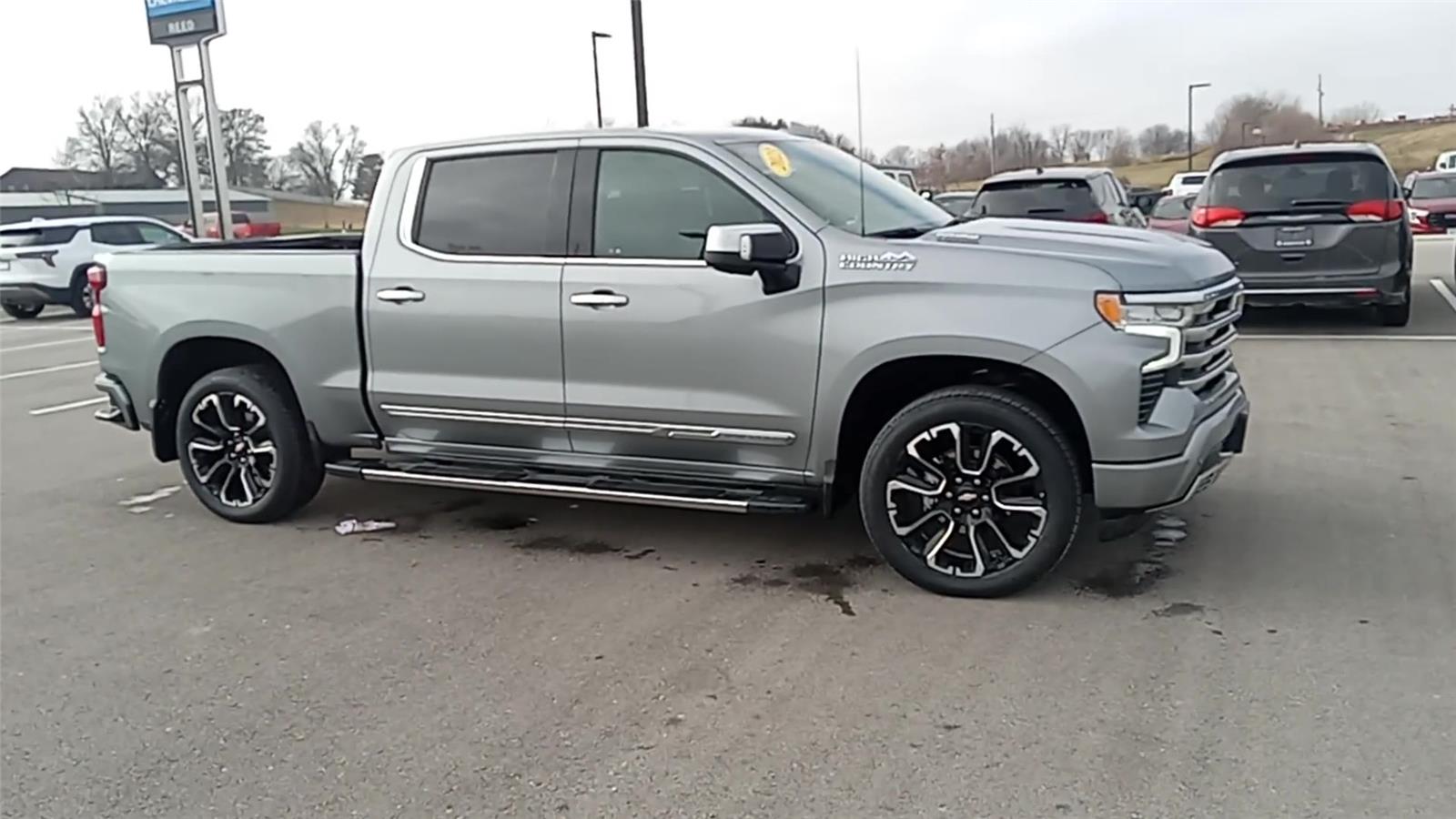 Certified 2023 Chevrolet Silverado 1500 High Country with VIN 1GCUDJE81PZ135357 for sale in Kansas City