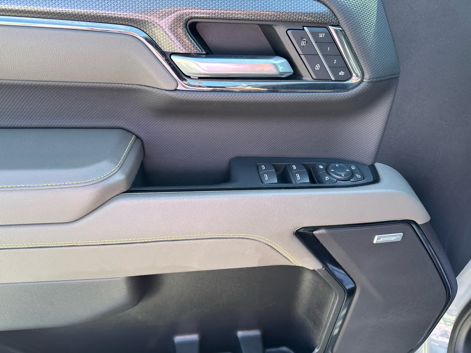 2024 Chevrolet Silverado 1500 ZR2 photo 11