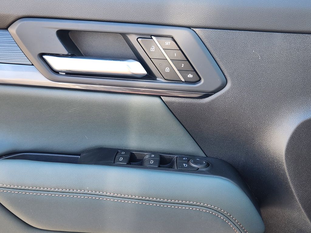 2026 Gmc Terrain AT4 photo 13