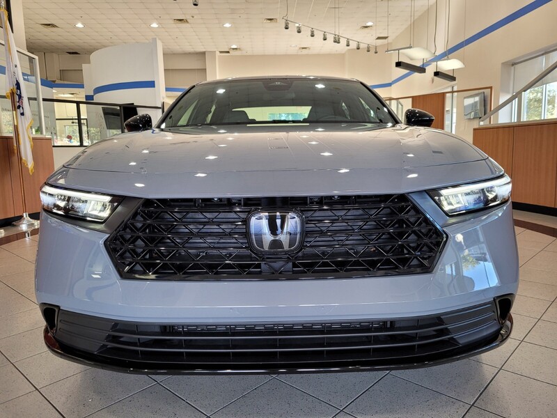 2025 Honda Accord Hybrid Sport-L photo 2