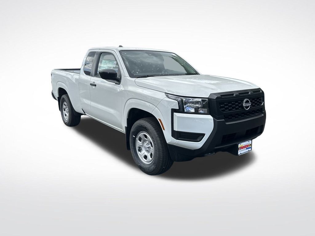 2025 Nissan Frontier S photo 7