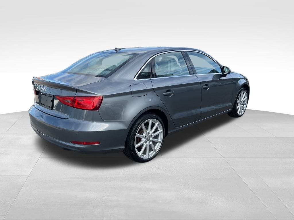 2016 Audi A3 1.8T Premium Plus photo 4