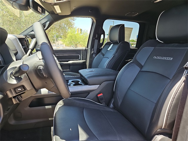 2025 Ram 2500 Laramie photo 14
