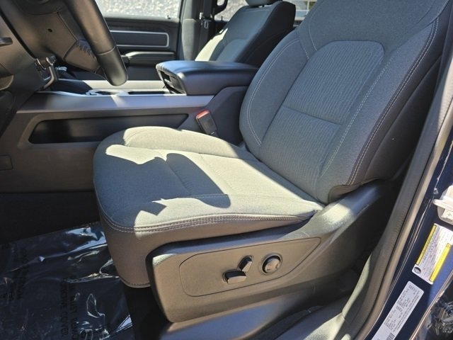 2022 Ram 1500 photo 4
