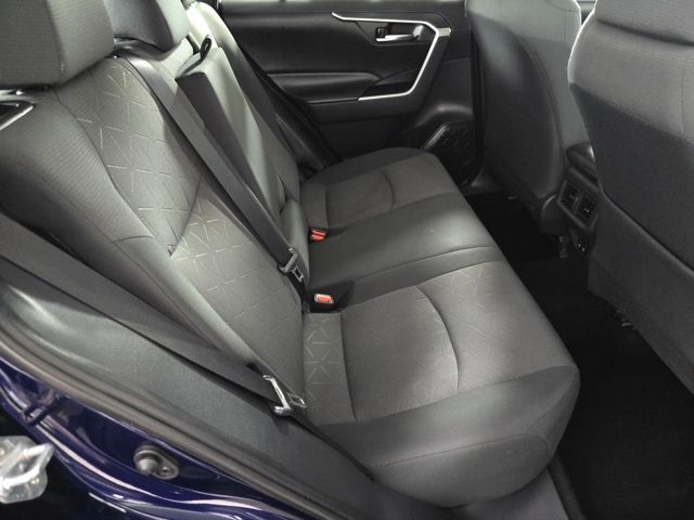 2019 Toyota RAV4 XLE photo 19