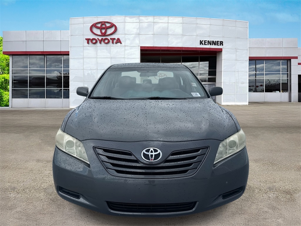 2008 Toyota Camry LE photo 2