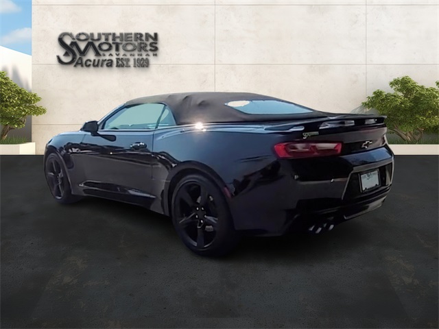 2018 Chevrolet Camaro 2LT photo 21