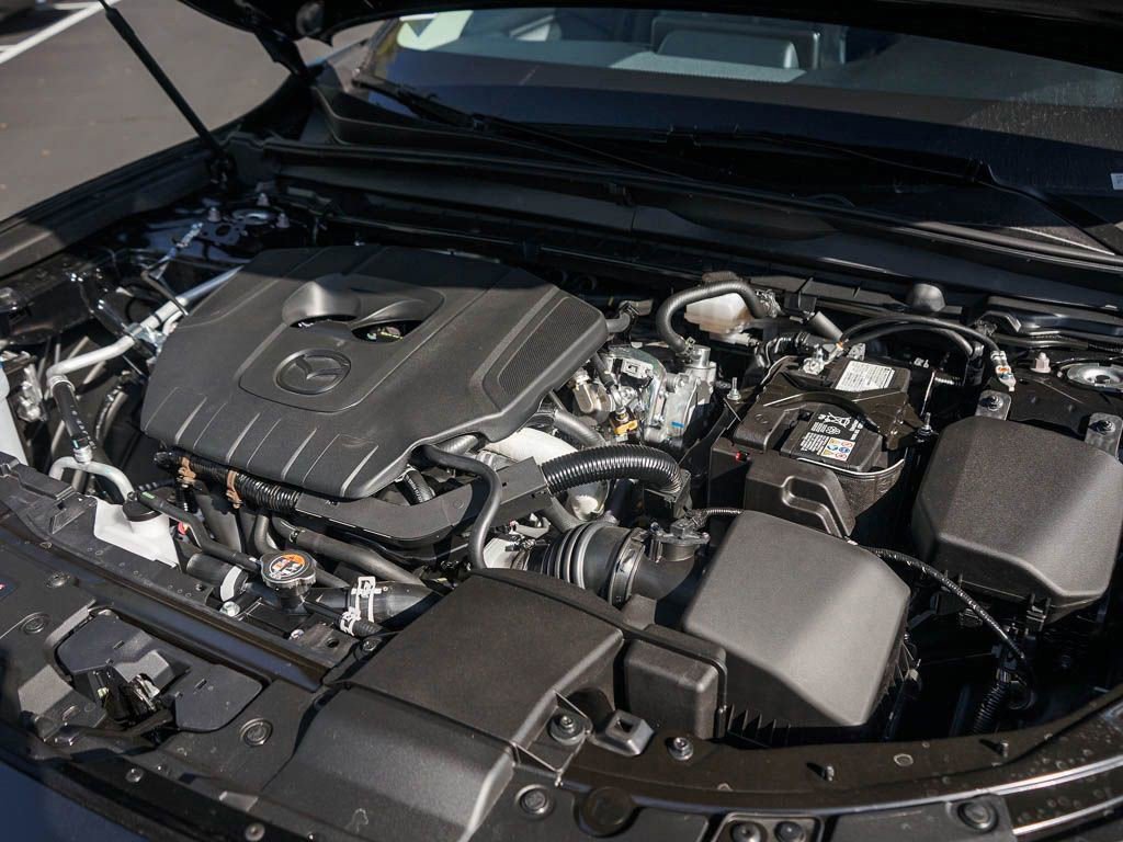 2025 Mazda CX-50 2.5 S Preferred photo 5