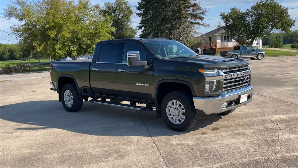2022 Chevrolet Silverado 3500HD LTZ's photo