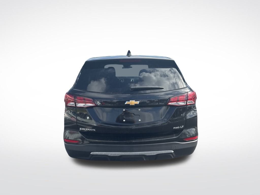 2023 Chevrolet Equinox LT photo 3